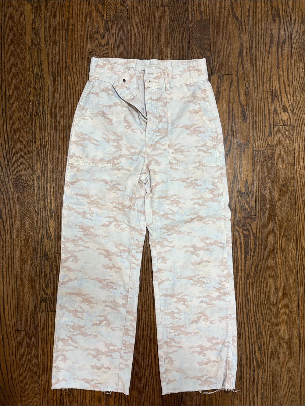 Joe's Jeans Beige Camo Cargo Pants